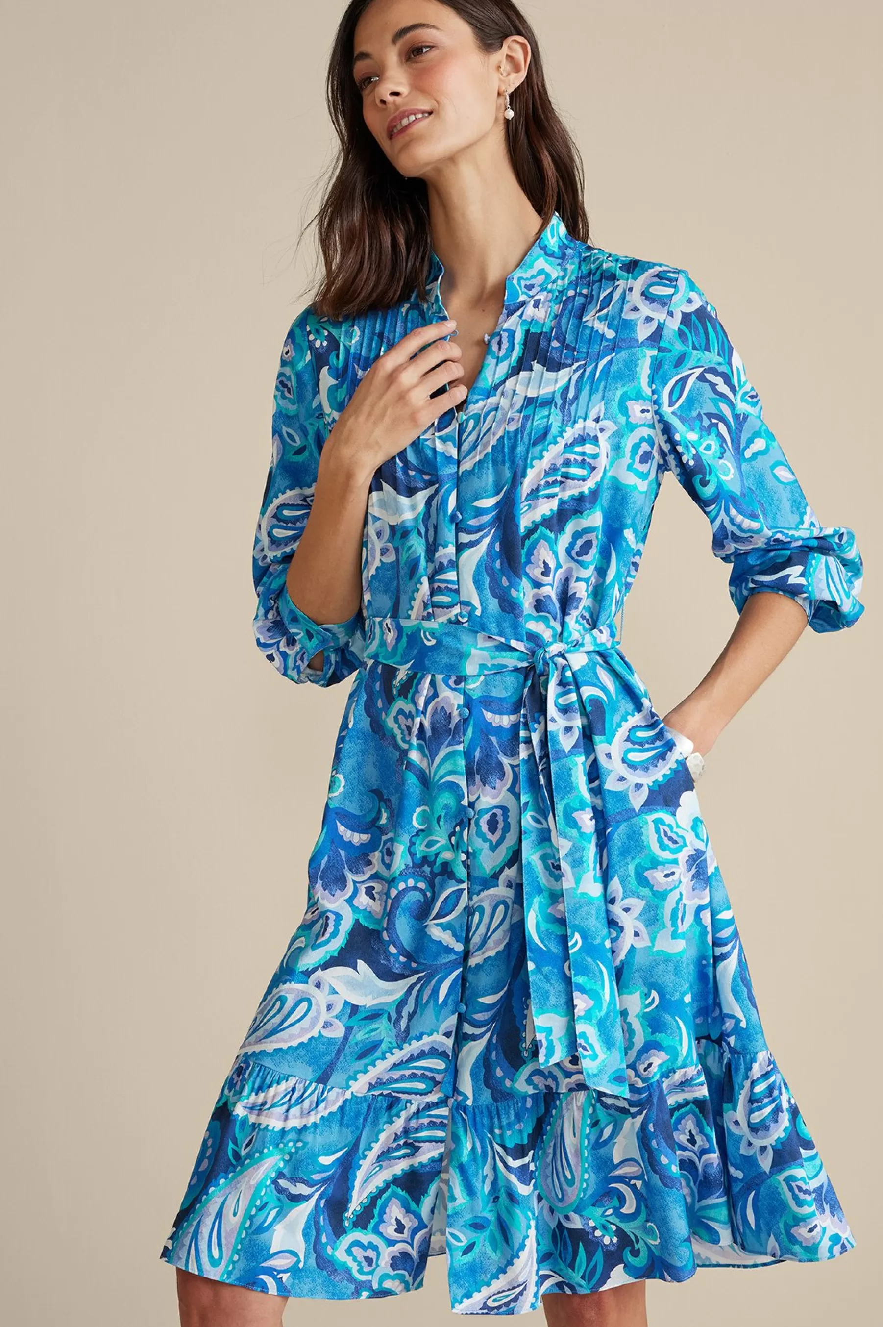 Into The Blues | work to play-Soft Surroundings Feyre Short Dress Island Sun Paisley Blue