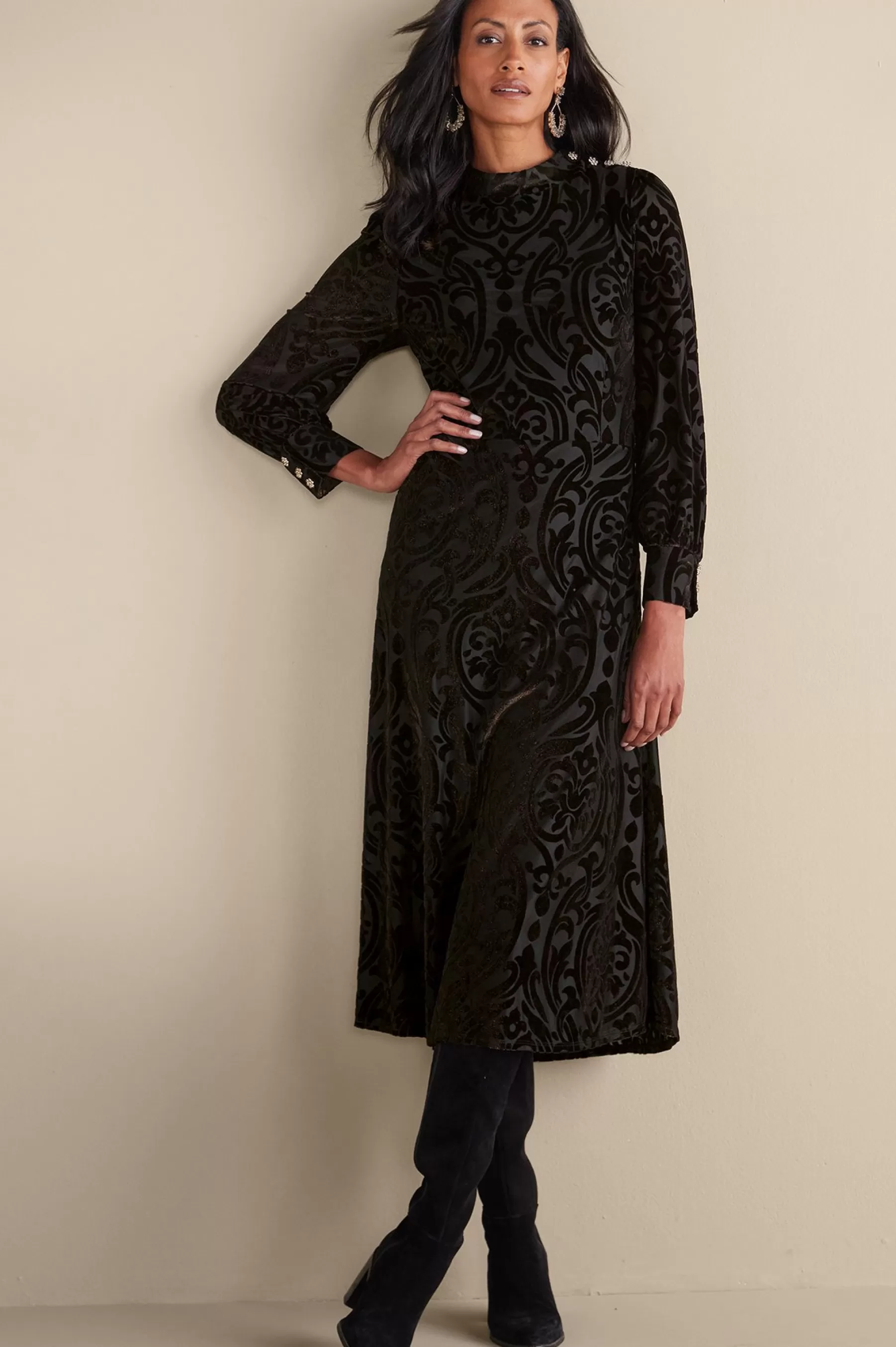 EVelvet Styles | occasion dresses-Soft Surroundings Hadley Velvet Dress Black Abstract